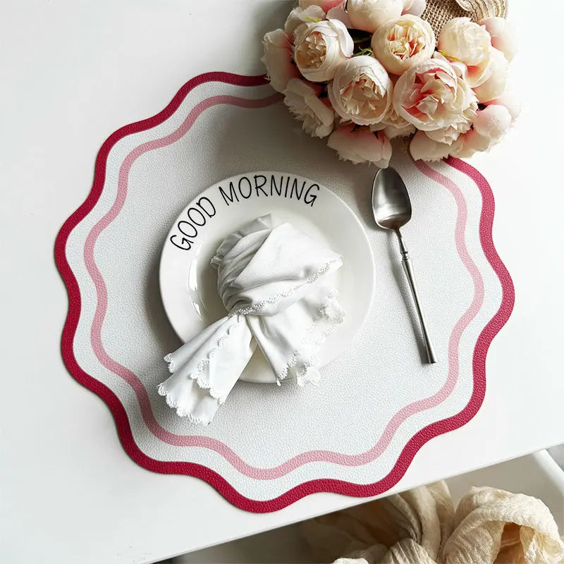 Flower-shaped placemat for dining table decor