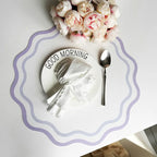 Reversible floral placemat for everyday dining